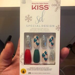 LIMITED EDITION KISS SD SPECIAL DESIGN CHRISTMAS NAILS